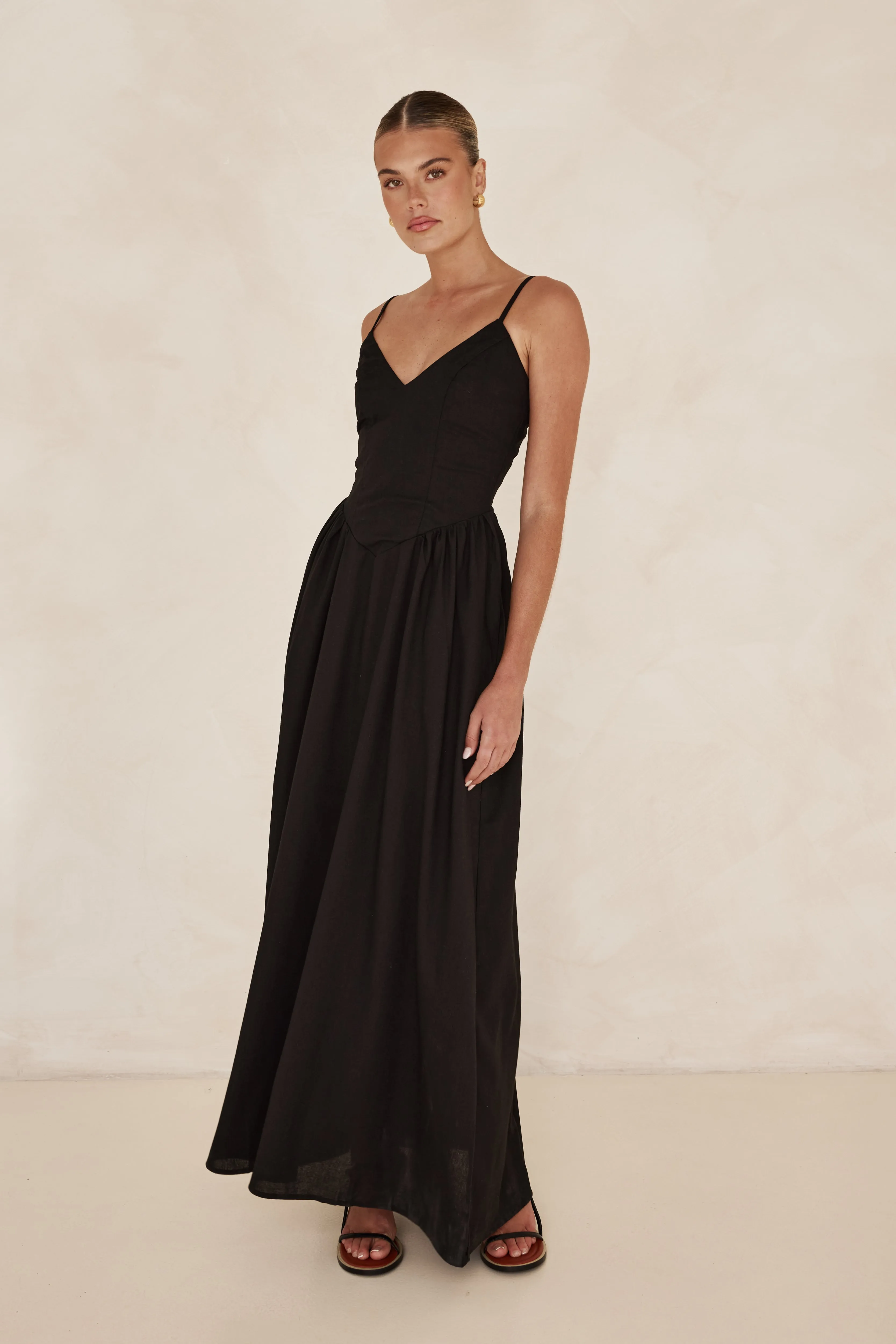 Piper Maxi Dress (Black)