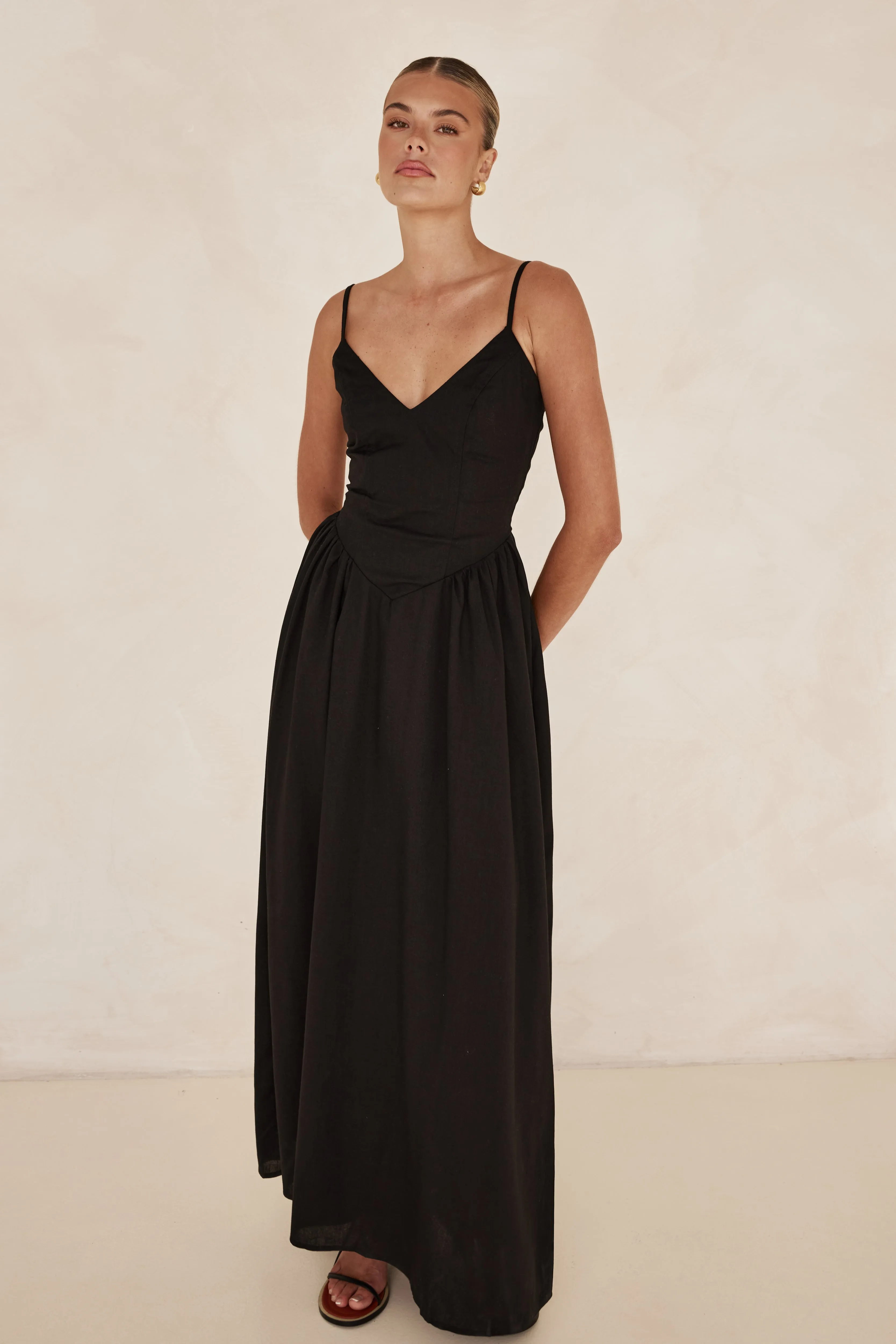 Piper Maxi Dress (Black)