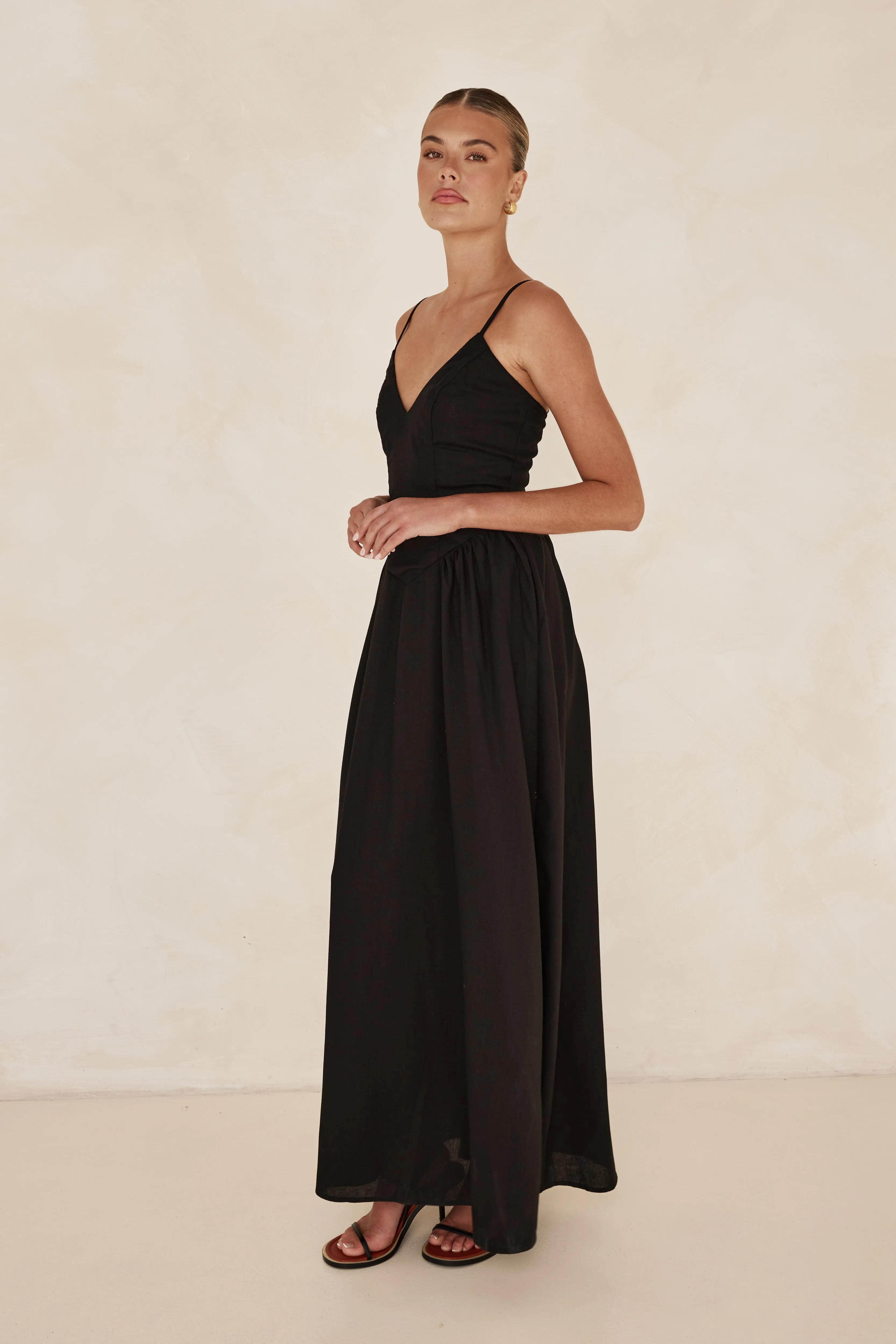 Piper Maxi Dress (Black)