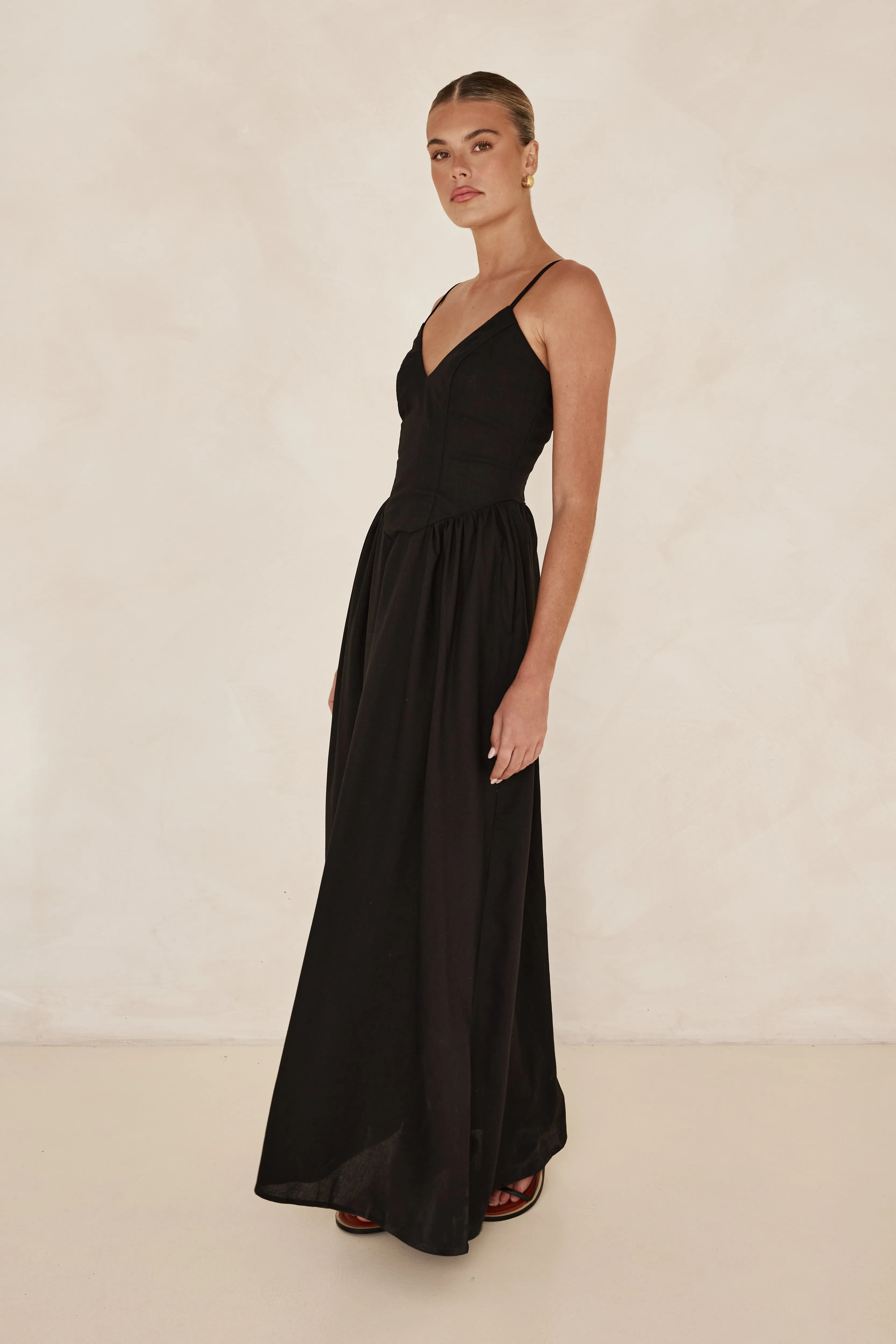 Piper Maxi Dress (Black)