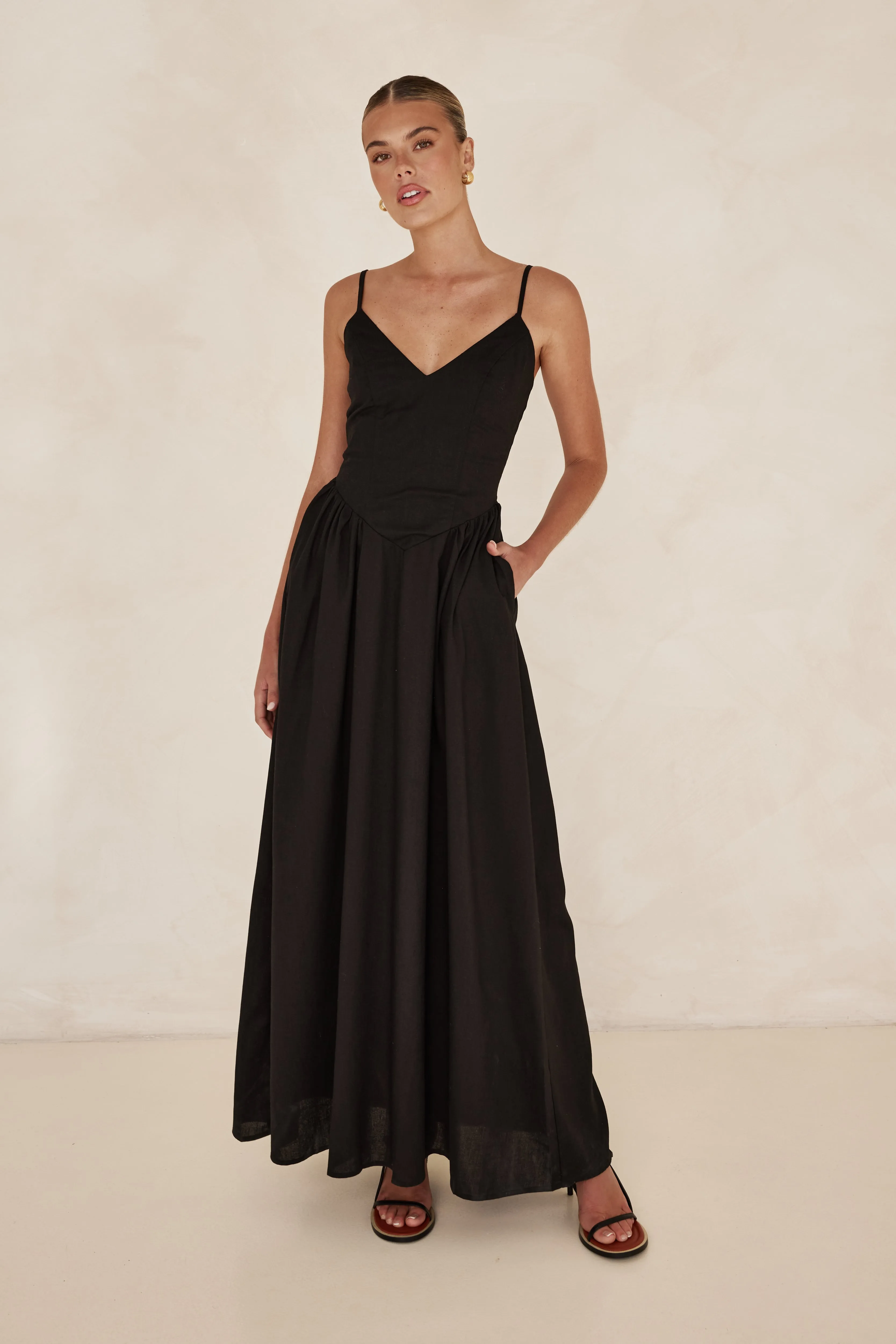 Piper Maxi Dress (Black)